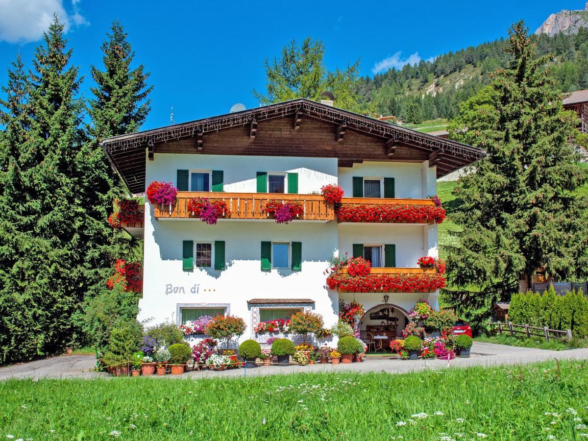 Bed and Breakfast Garni Bondi Сельва-ді-Валь-Гардена Екстер'єр фото