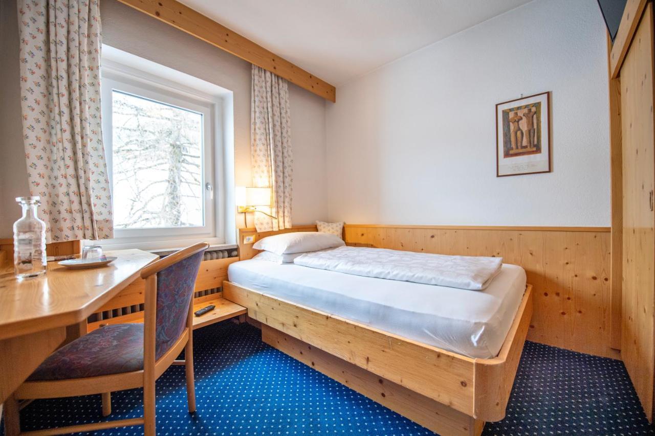 Bed and Breakfast Garni Bondi Сельва-ді-Валь-Гардена Екстер'єр фото